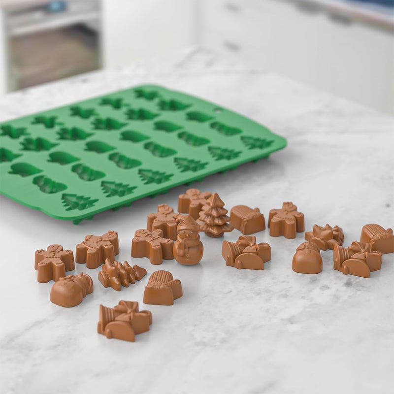 VICDUEKG 2 Pcs Christmas Chocolate Molds Silicone, Gingerbread Man Baking Mold Christmas Tree Socks Snowman Cake Fondant Molds for Cake Jello Candy Cupcake Topper Xmas Party Decoration - Image 4